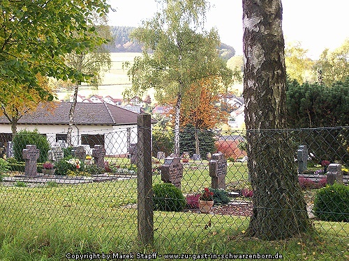Blick in den Friedhof