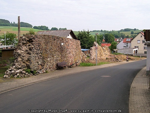 Stadtmauer während der Sanierung